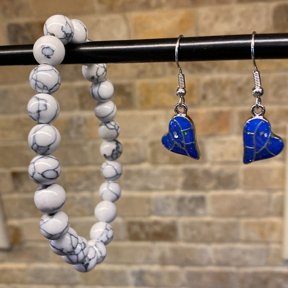 Howlite Bead Bracelet and Silver Blue Sparkle Opal Heart Earrings Bundle